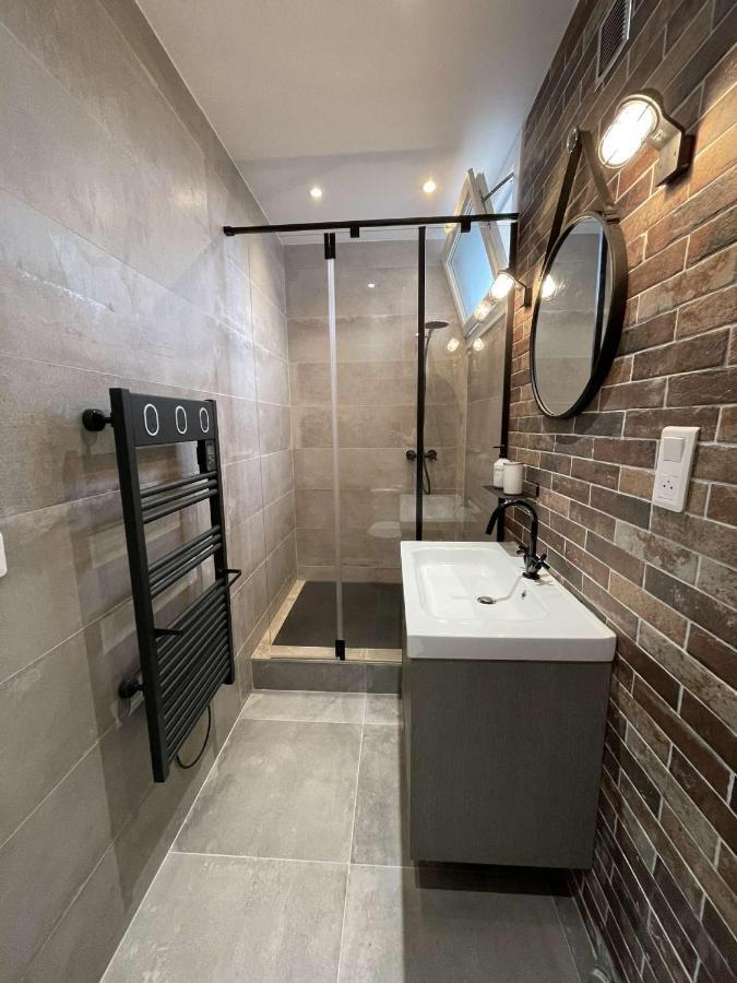 Ajaccio Magnifique T2 45M2 Neuf 5 Personnes Clim Wifi Stationnement Gratuit Centre Ville Plage A 300M Екстериор снимка